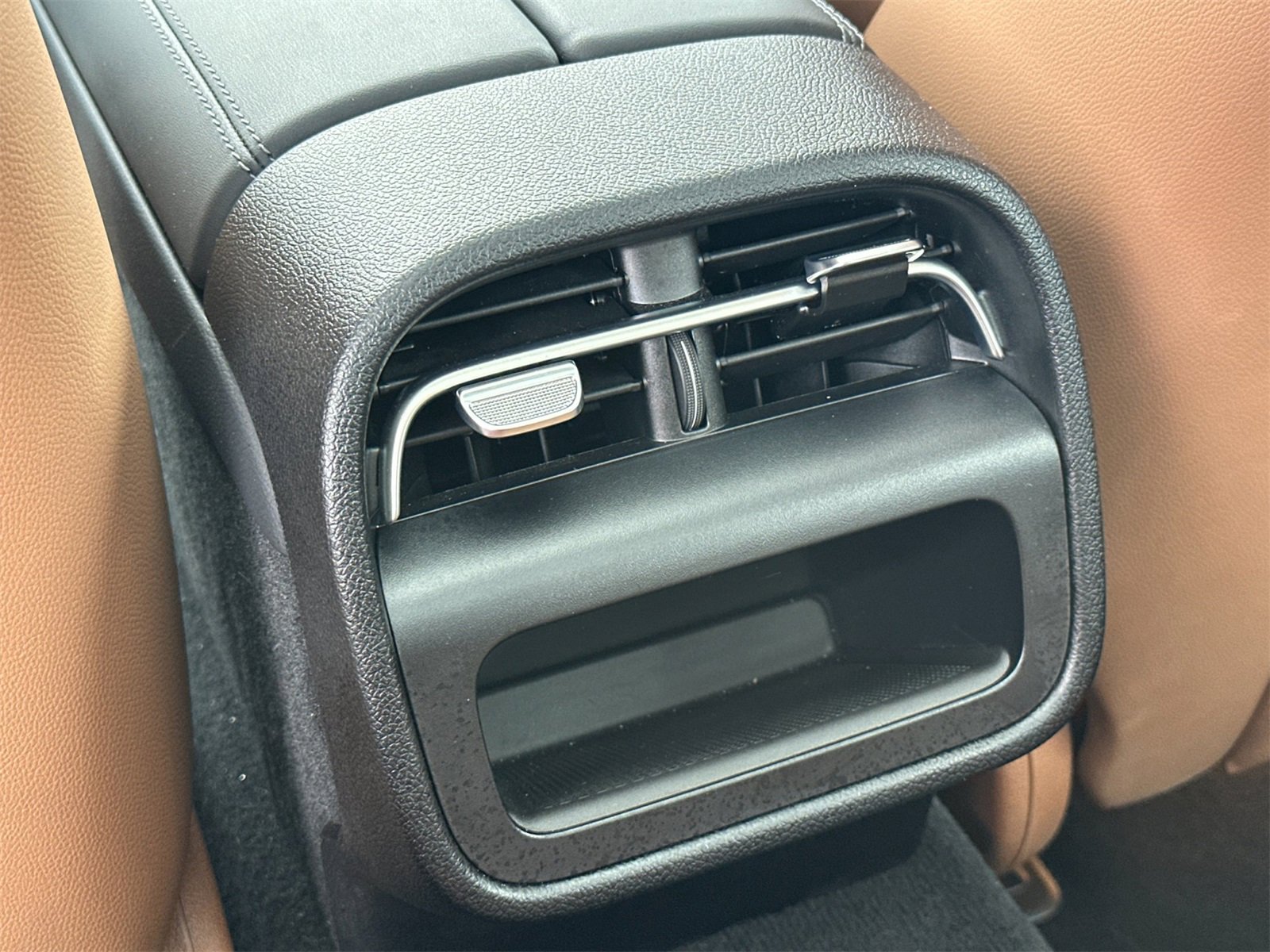 Certified 2025 Mercedes-Benz E 350 4MATIC Sedan image 14