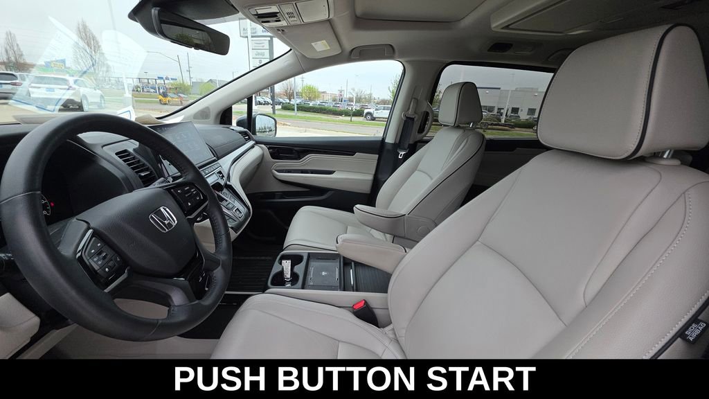 Certified 2026 Honda Odyssey Touring image 12