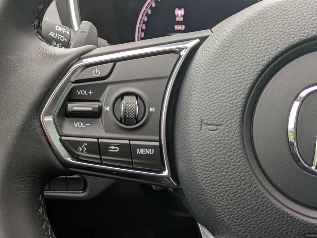 Used 2026 Acura MDX w/ Technology Package FWD image 29
