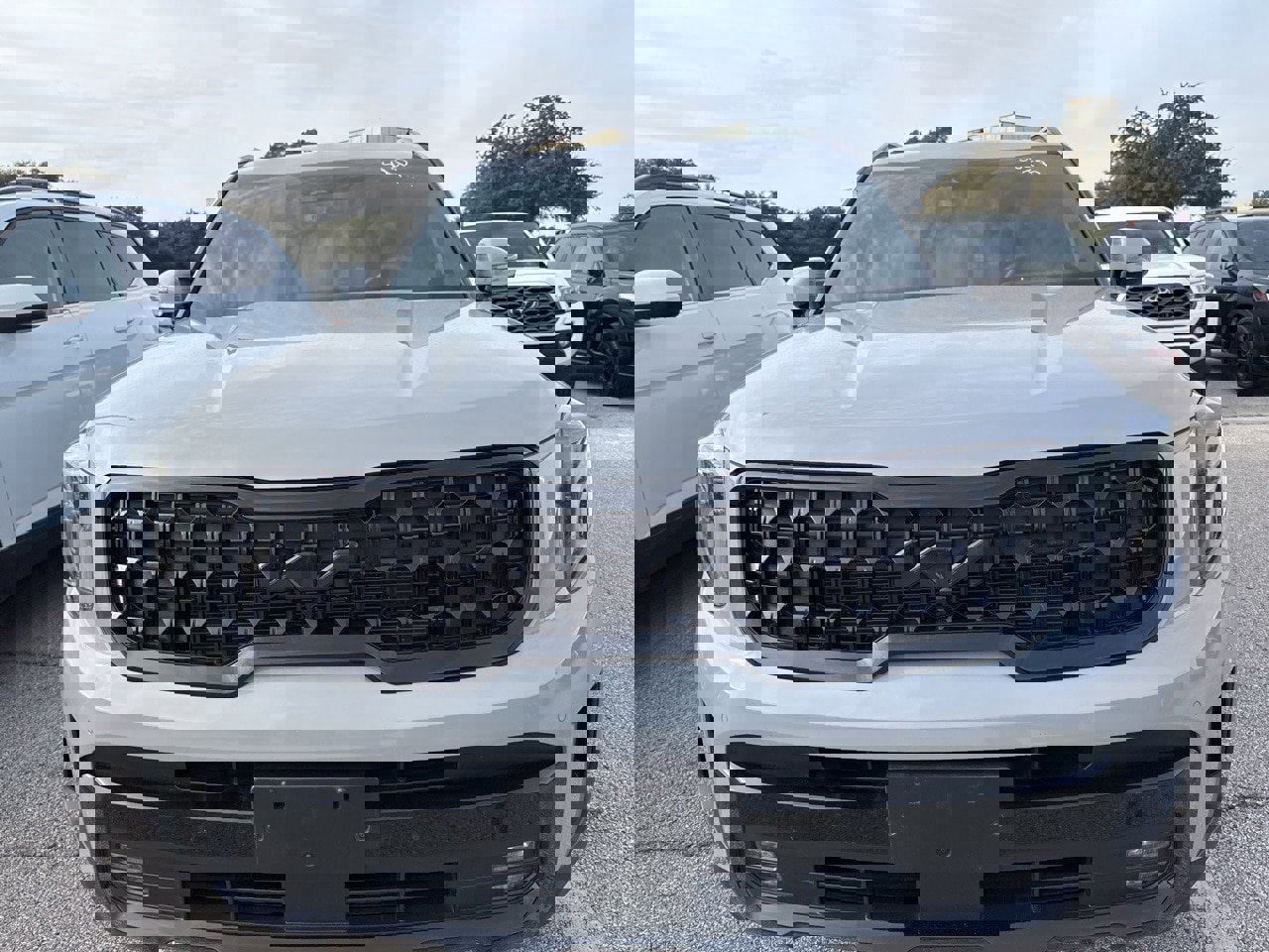 Used 2024 Kia Telluride SX Prestige X-Line image 2