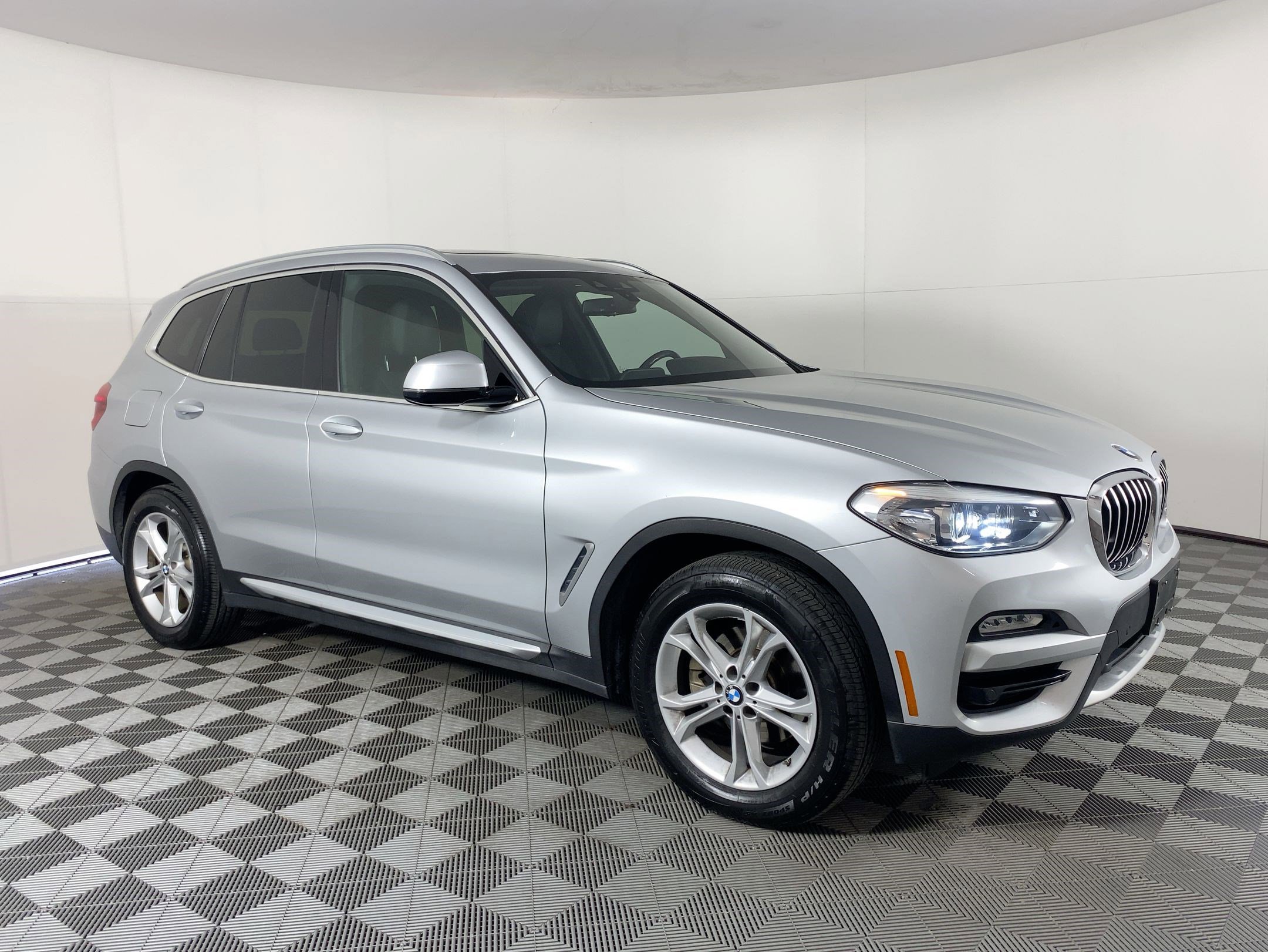 Used 2019 BMW X3 sDrive30i w/ Convenience Package image 6