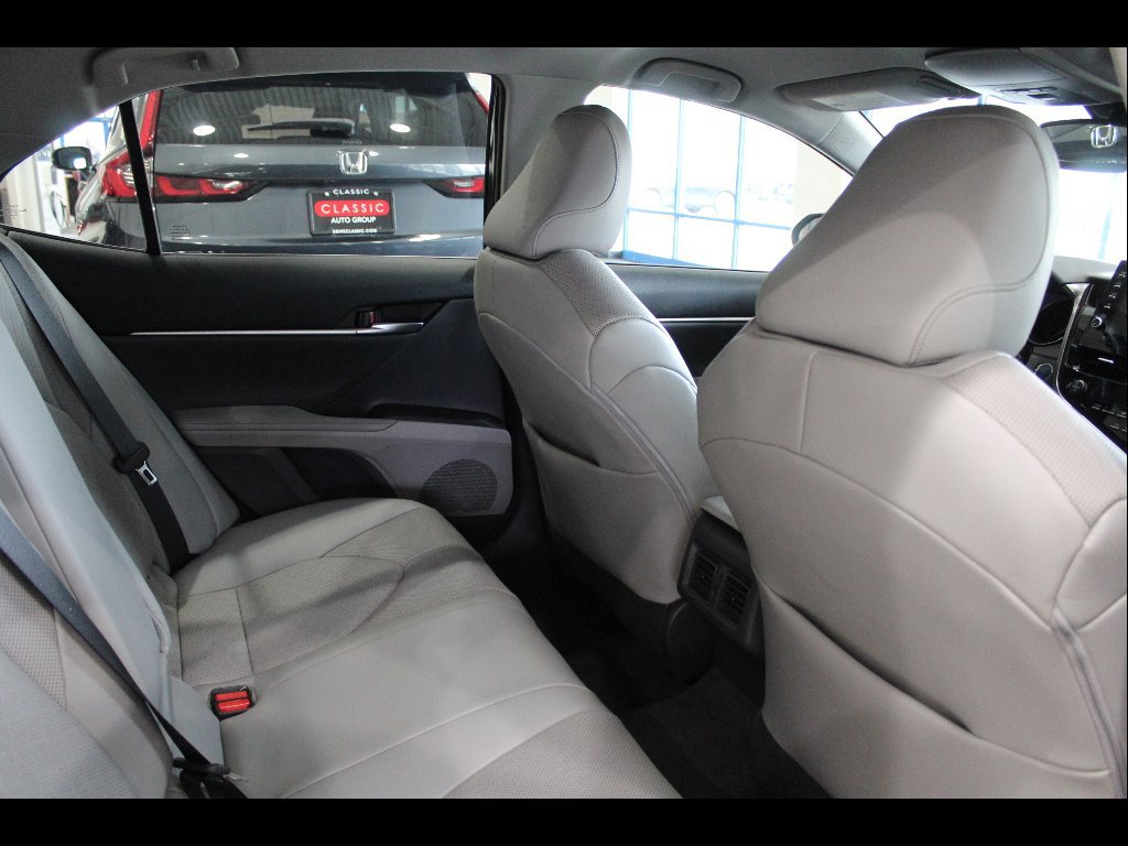 Used 2021 Toyota Camry XSE w/ Navigation Upgrade Package FWD image 20
