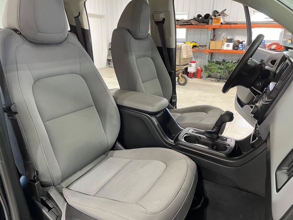 Used 2020 Chevrolet Colorado W/T w/ WT Convenience Package AWD/4WD image 22