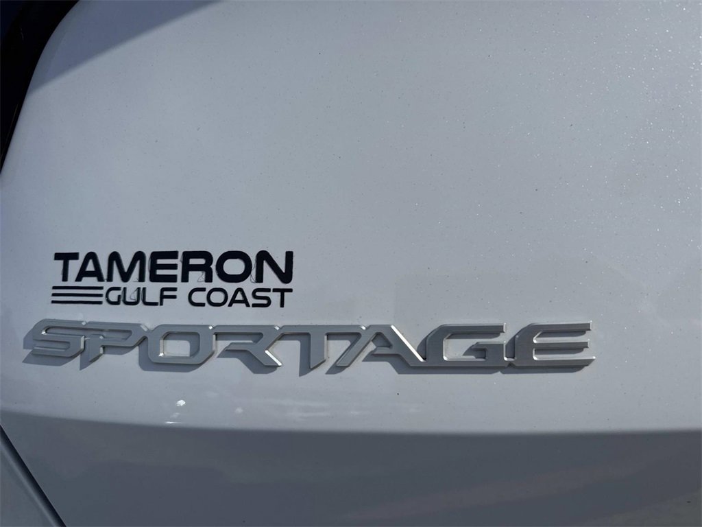 Certified 2023 Kia Sportage EX image 11