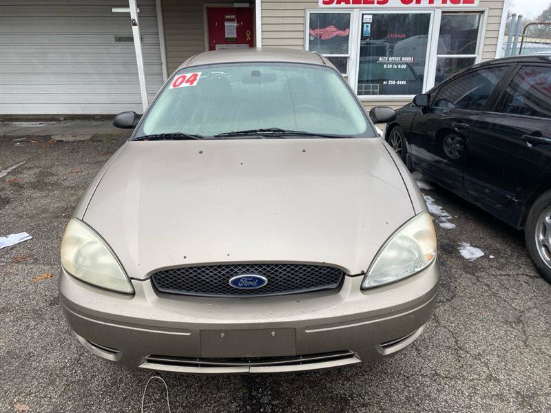 Used 2004 Ford Taurus SES image 16