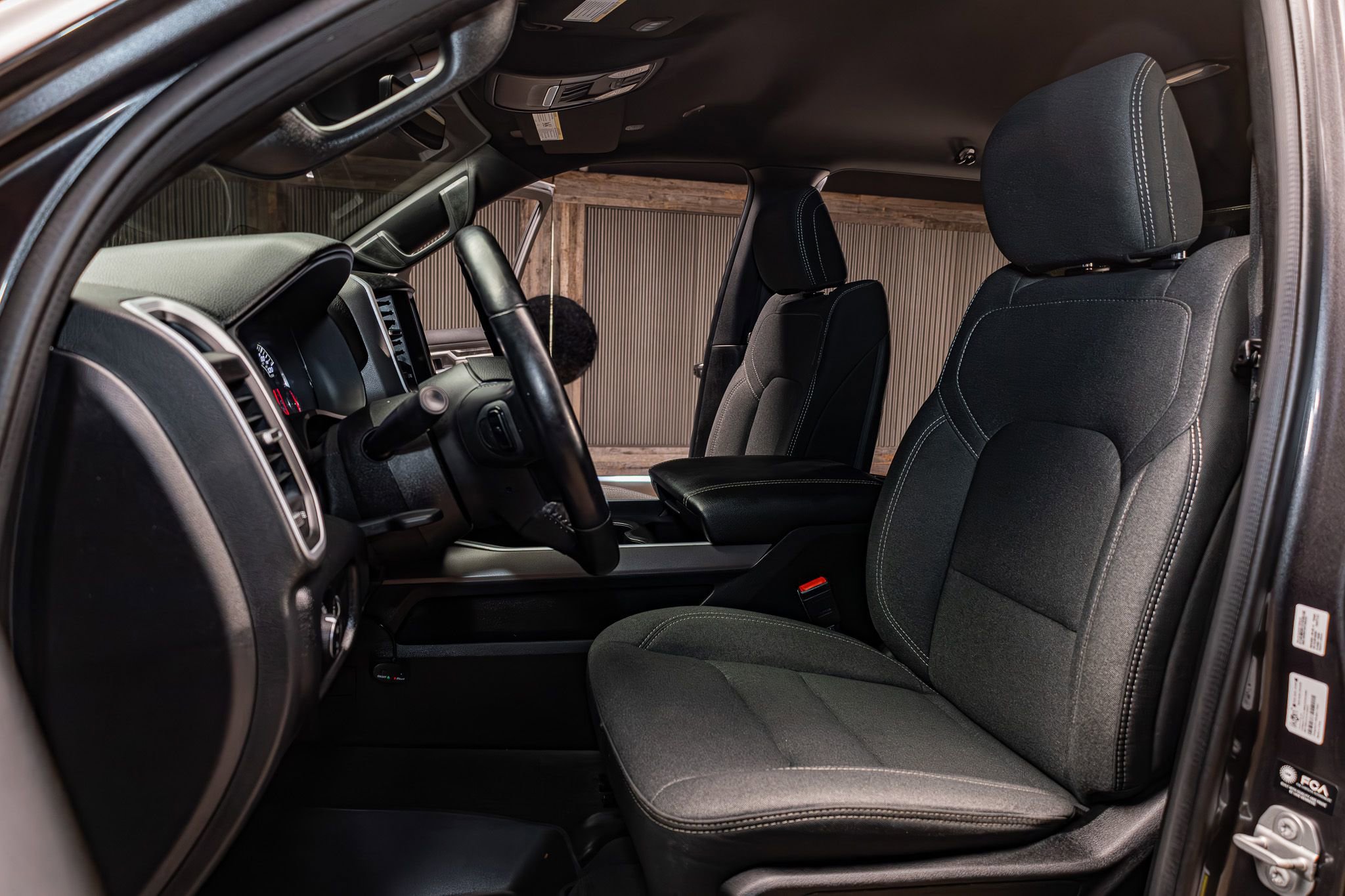 Used 2021 RAM 1500 Big Horn image 23