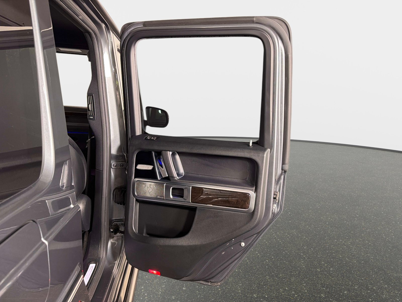 Used 2021 Mercedes-Benz G 550 image 27