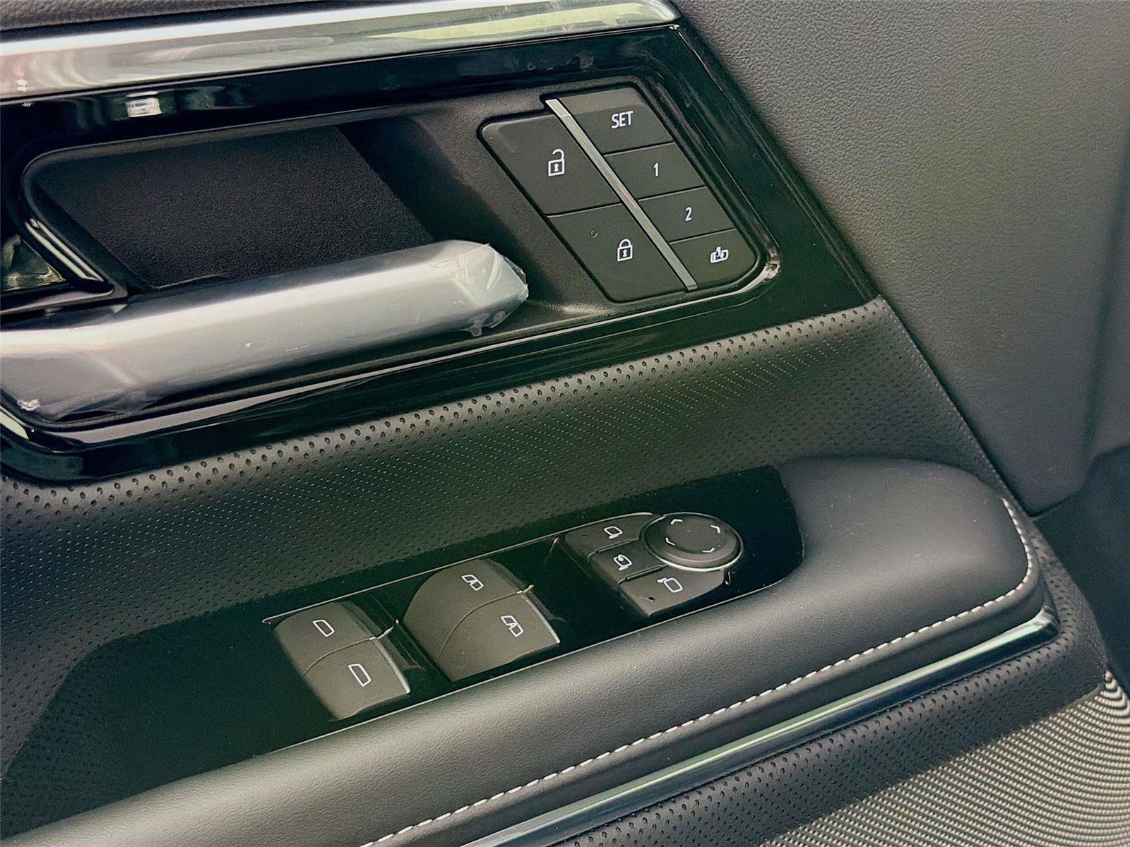 New 2025 GMC Sierra EV Denali AWD/4WD image 20