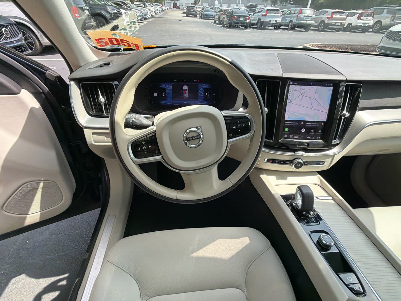 Used 2024 Volvo XC60 B5 Core w/ Climate Package AWD/4WD image 28