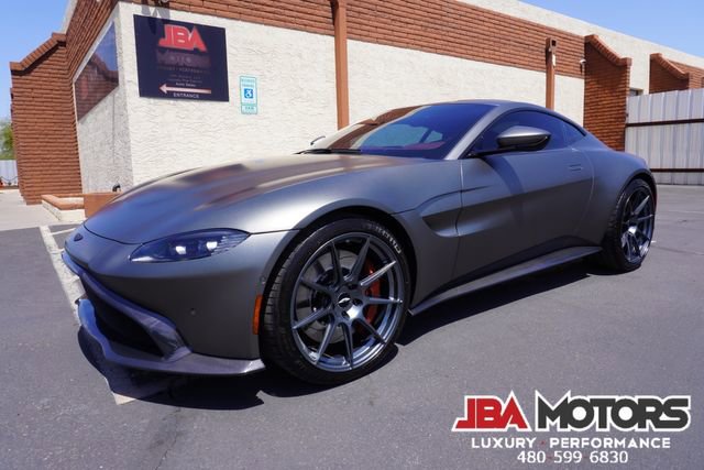 Used 2021 Aston Martin V8 Vantage Coupe image 11