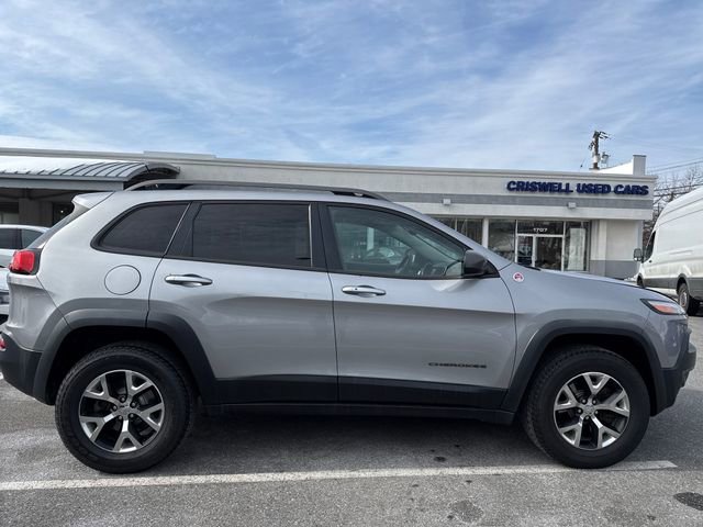 Used 2015 Jeep Cherokee Trailhawk w/ Comfort/Convenience Group image 6