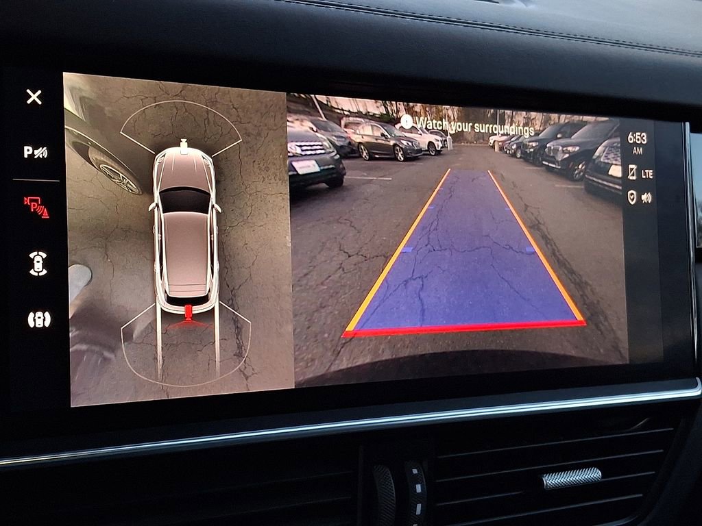 Used 2023 Porsche Cayenne Turbo image 15