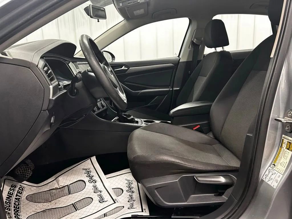 Used 2020 Volkswagen Jetta S w/ Driver Assistance Package image 10
