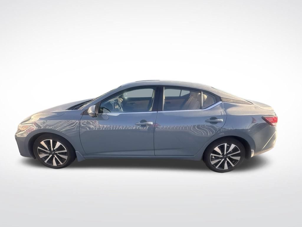 Certified 2024 Nissan Sentra SV w/ SV Premium Package FWD image 2
