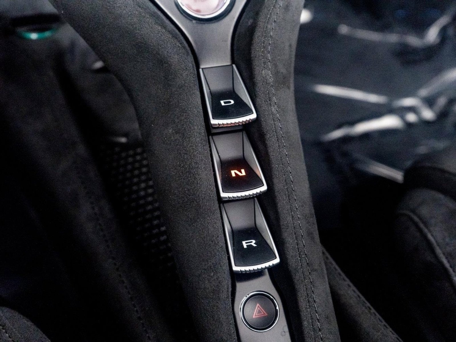 Used 2024 McLaren 750S Spider image 48