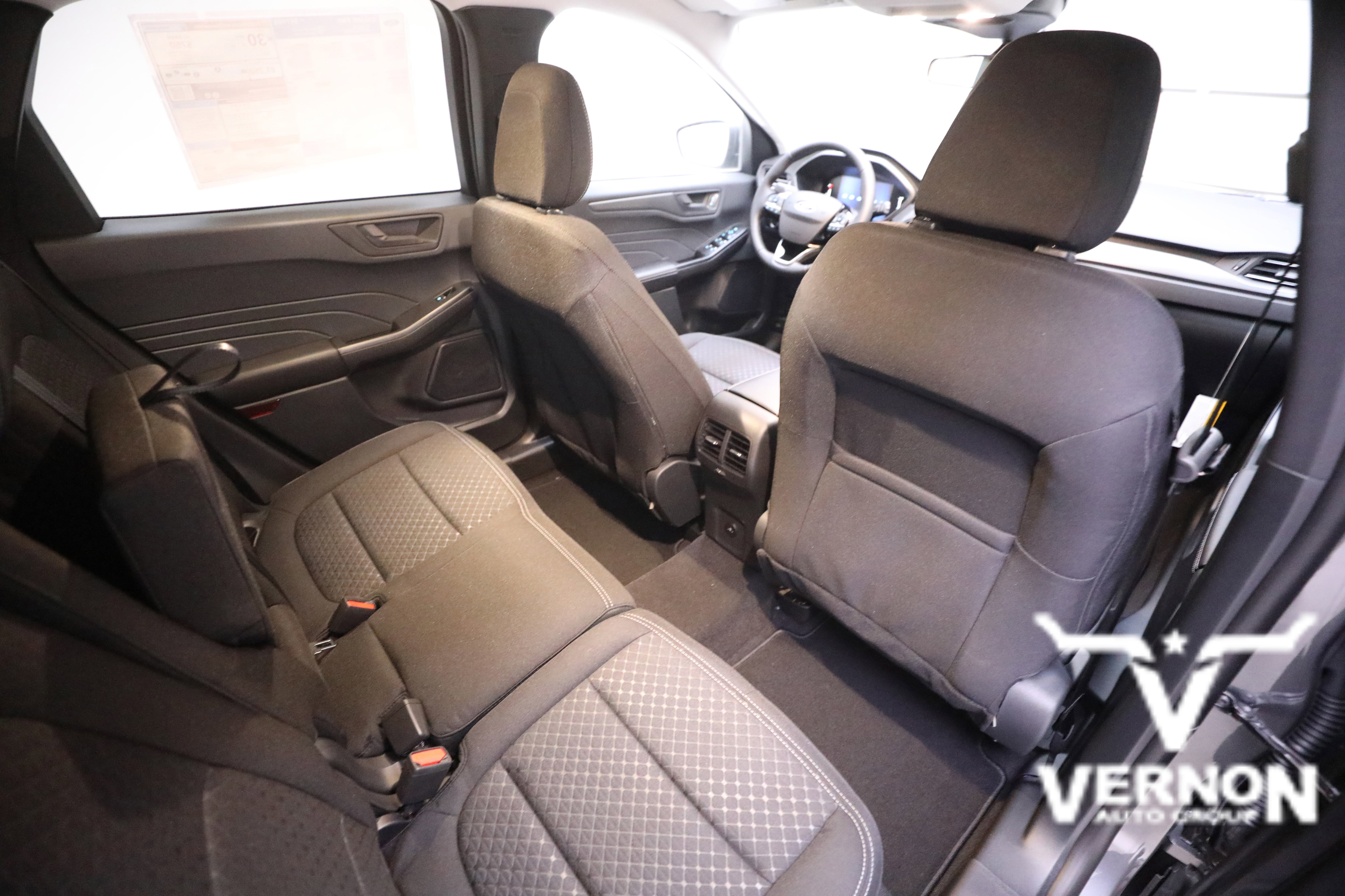 New 2025 Ford Escape Active w/ Cold Weather Package image 12