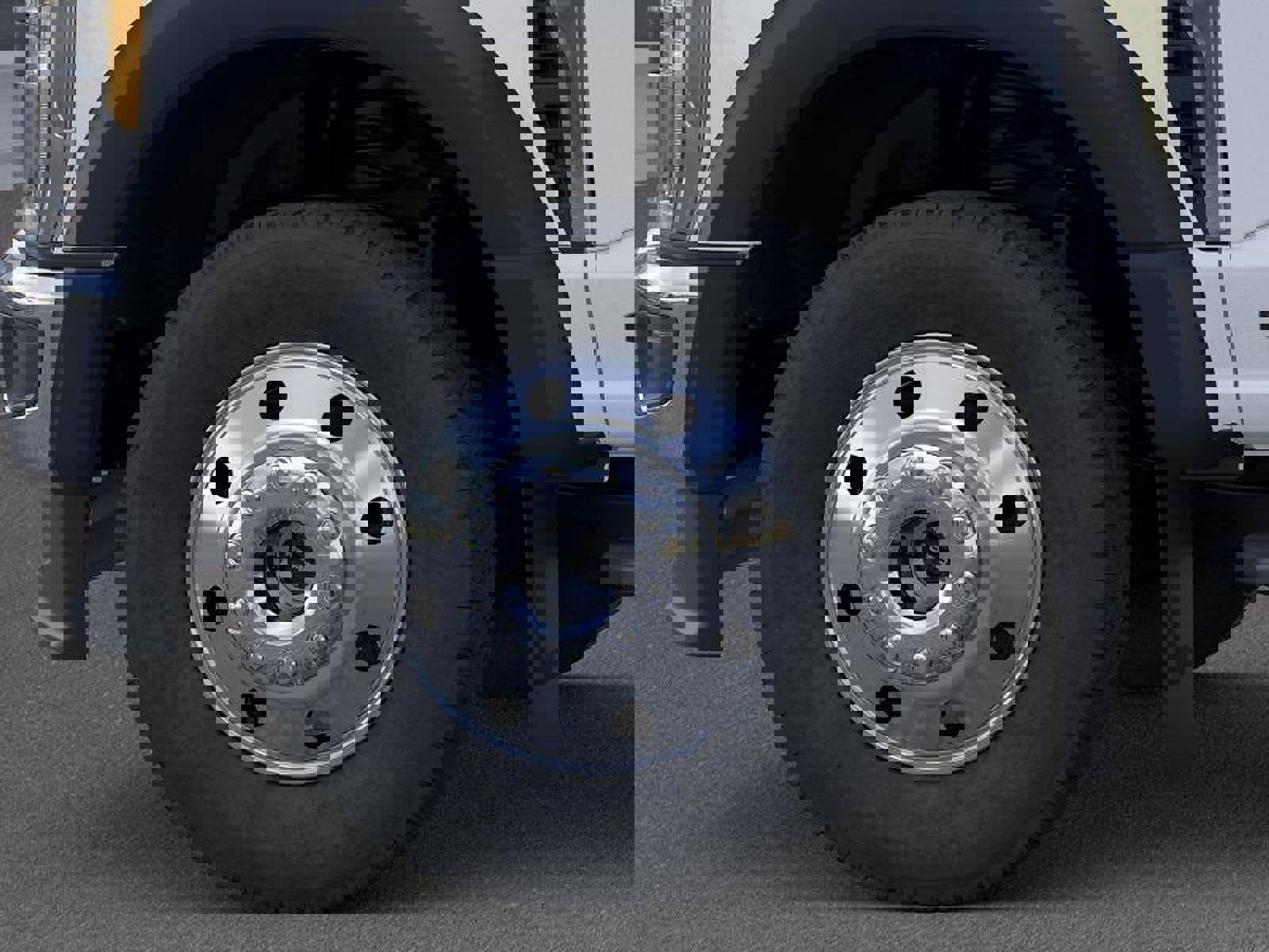 New 2025 Ford F450 XLT w/ XLT Value Package image 18