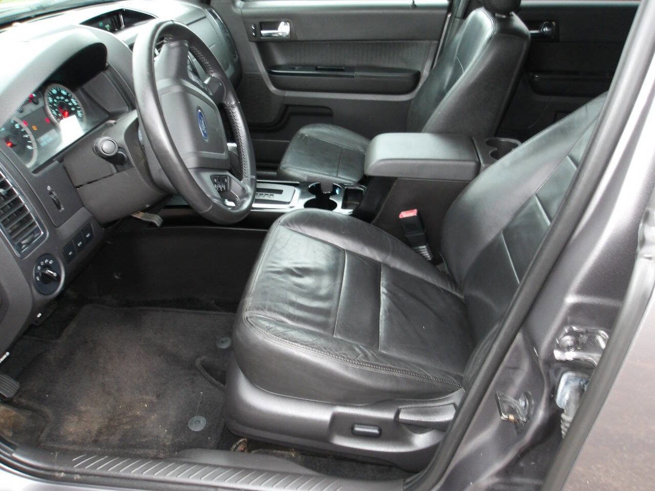 Used 2011 Ford Escape Limited image 5