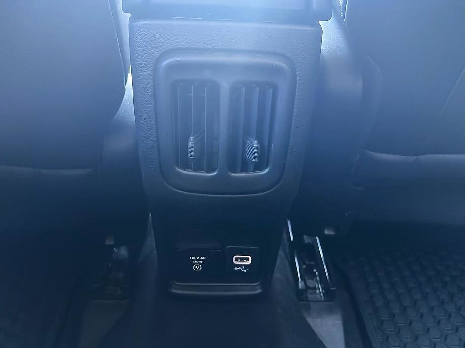 Used 2019 Jeep Compass Latitude w/ Cold Weather Group image 28
