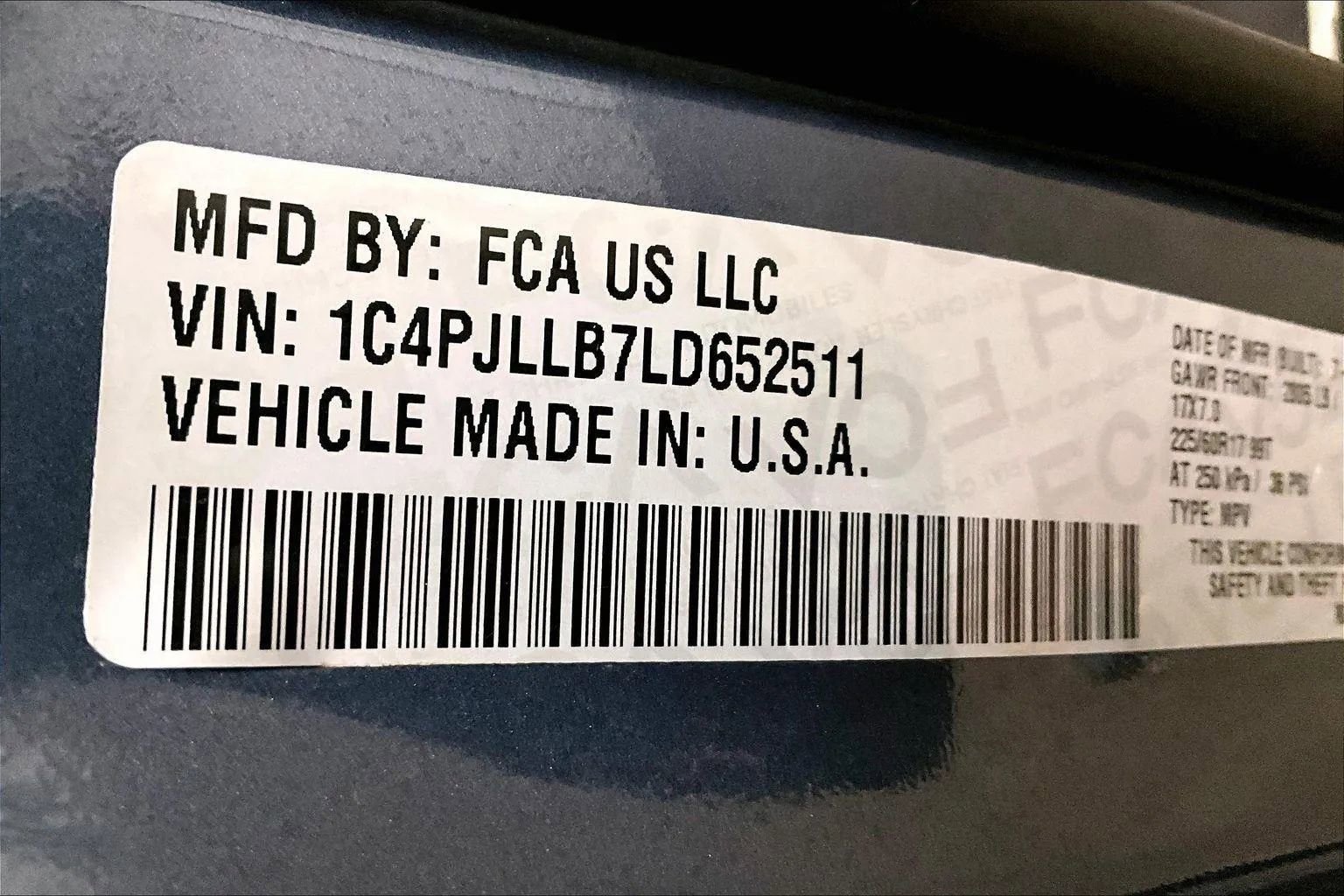 Used 2020 Jeep Cherokee Latitude Plus image 32