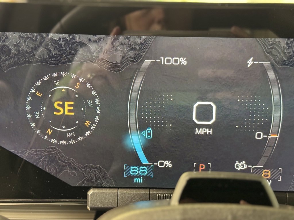 New 2025 GMC Hummer EV 2X w/ LPO, Sport Package image 32