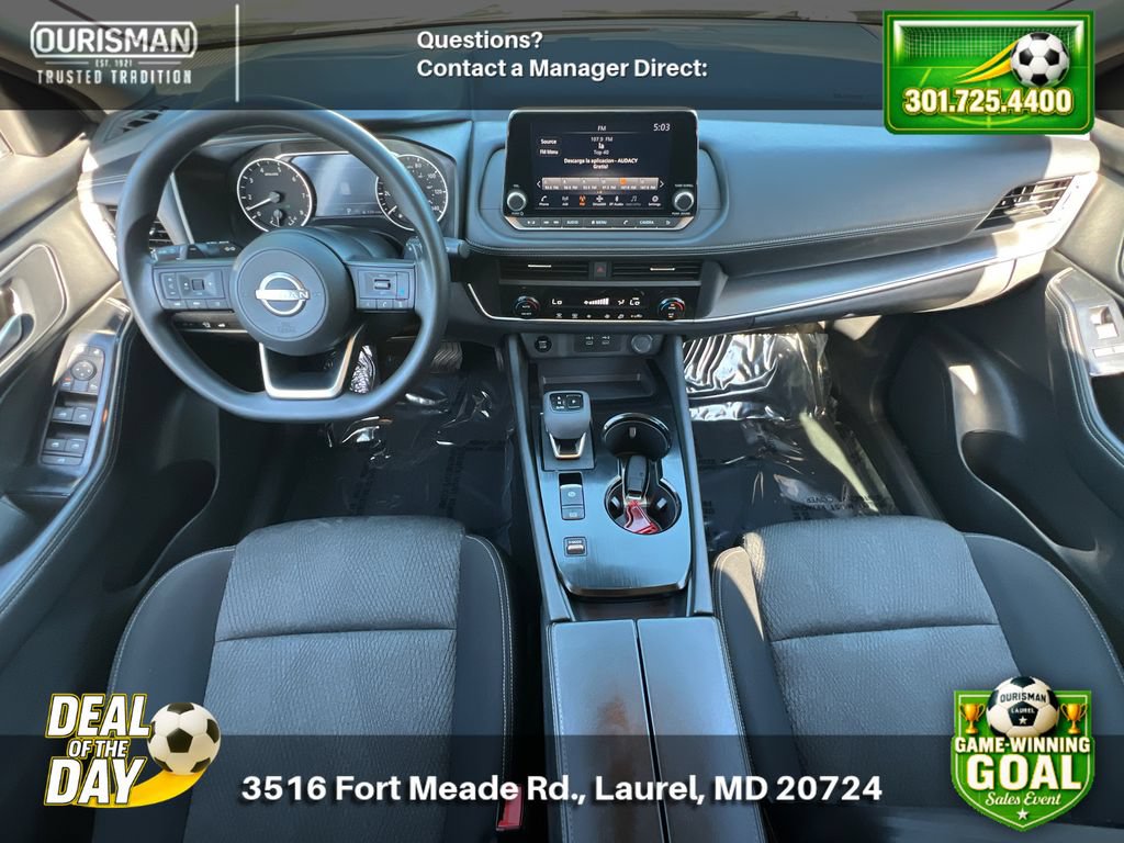 Used 2024 Nissan Rogue SV FWD image 16
