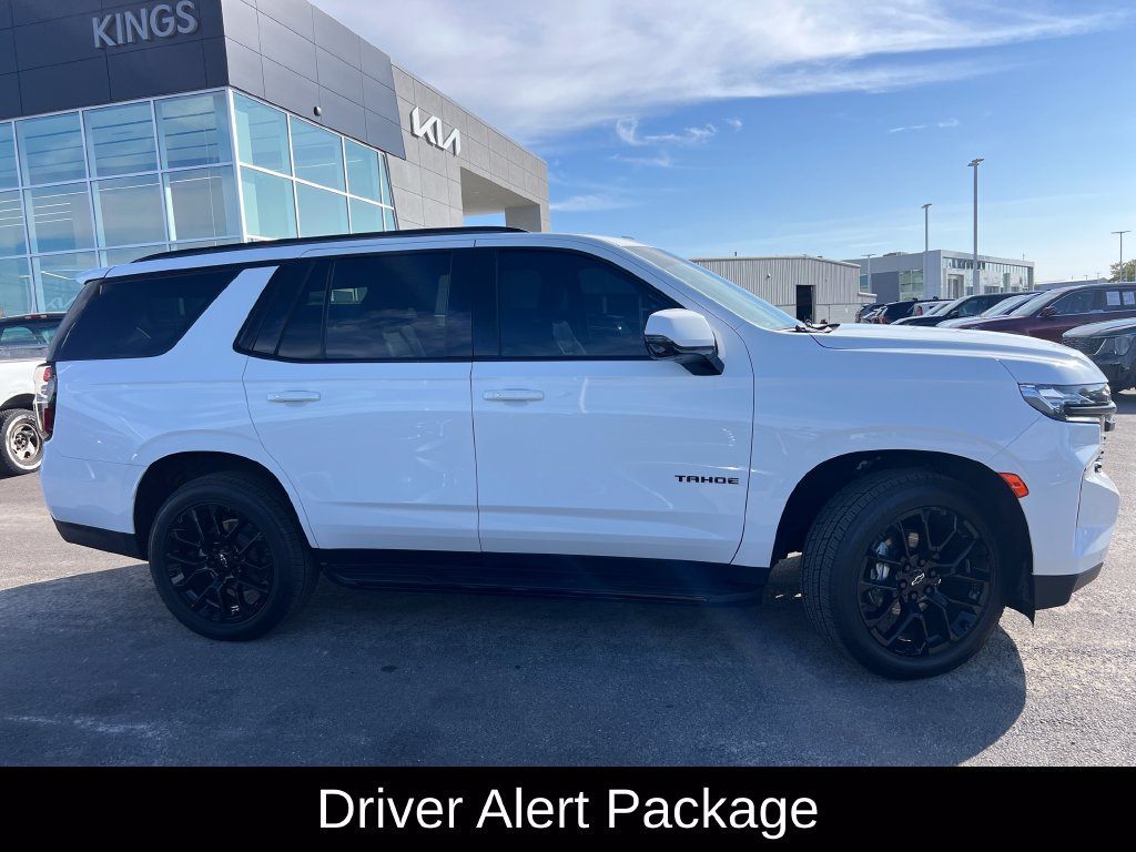 Used 2023 Chevrolet Tahoe RST w/ Luxury Package AWD/4WD image 2