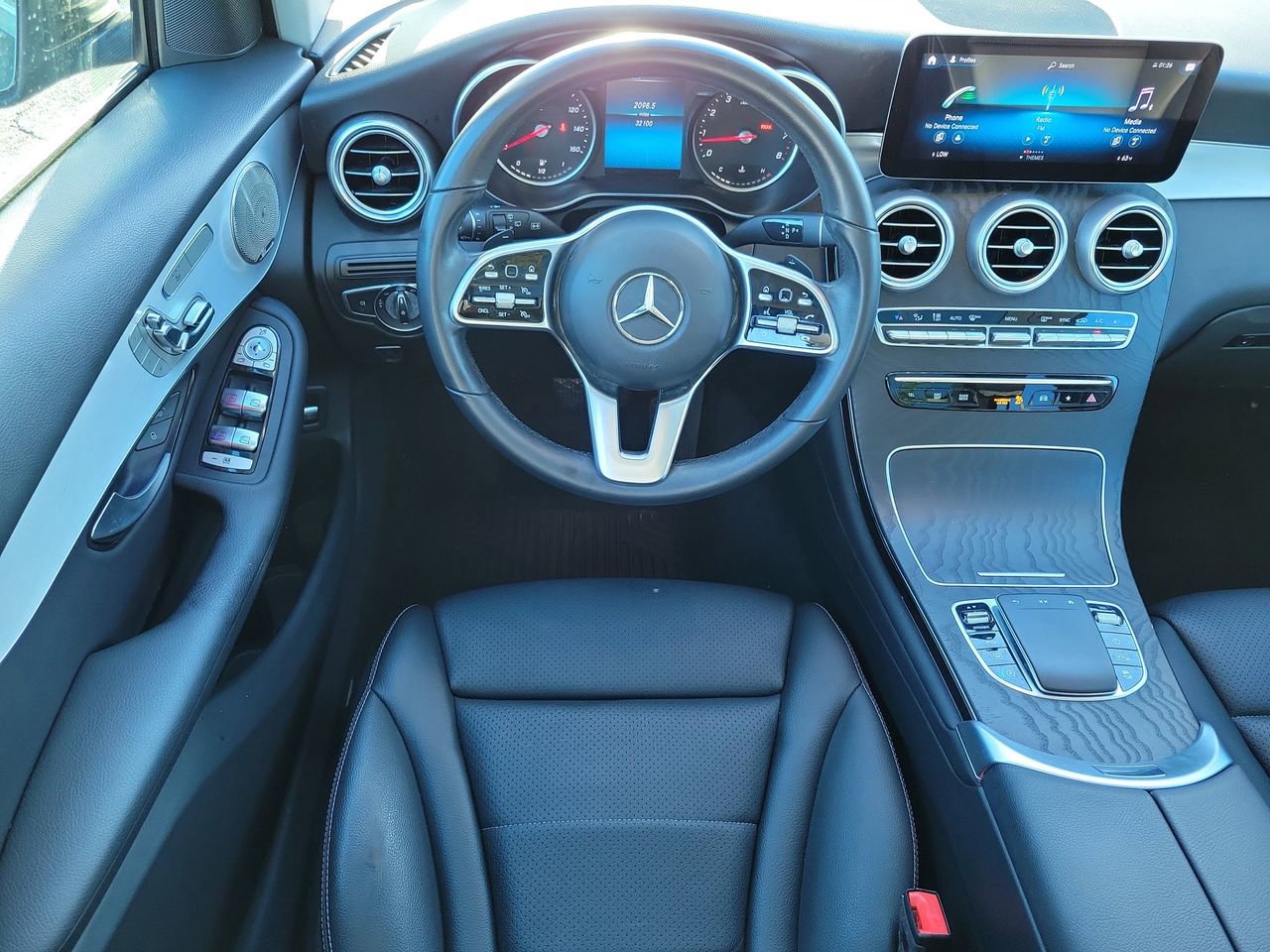 Certified 2021 Mercedes-Benz GLC 300 image 16