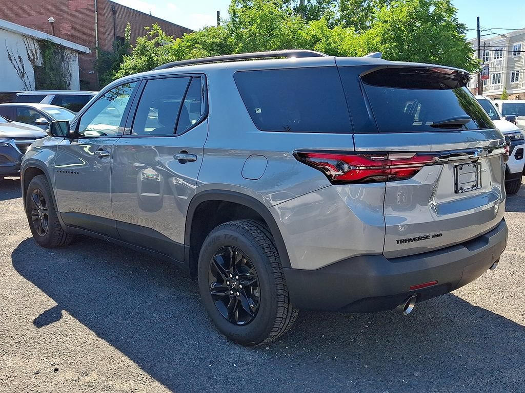 Certified 2023 Chevrolet Traverse LT w/ Midnight/Sport Edition AWD/4WD image 6