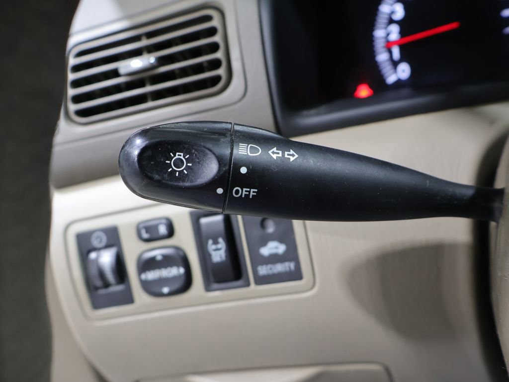 Used 2006 Toyota Corolla CE image 30