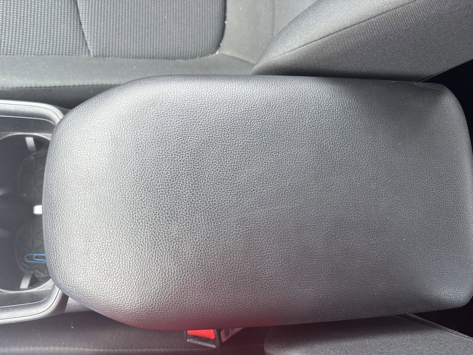 Used 2025 Toyota RAV4 LE image 14