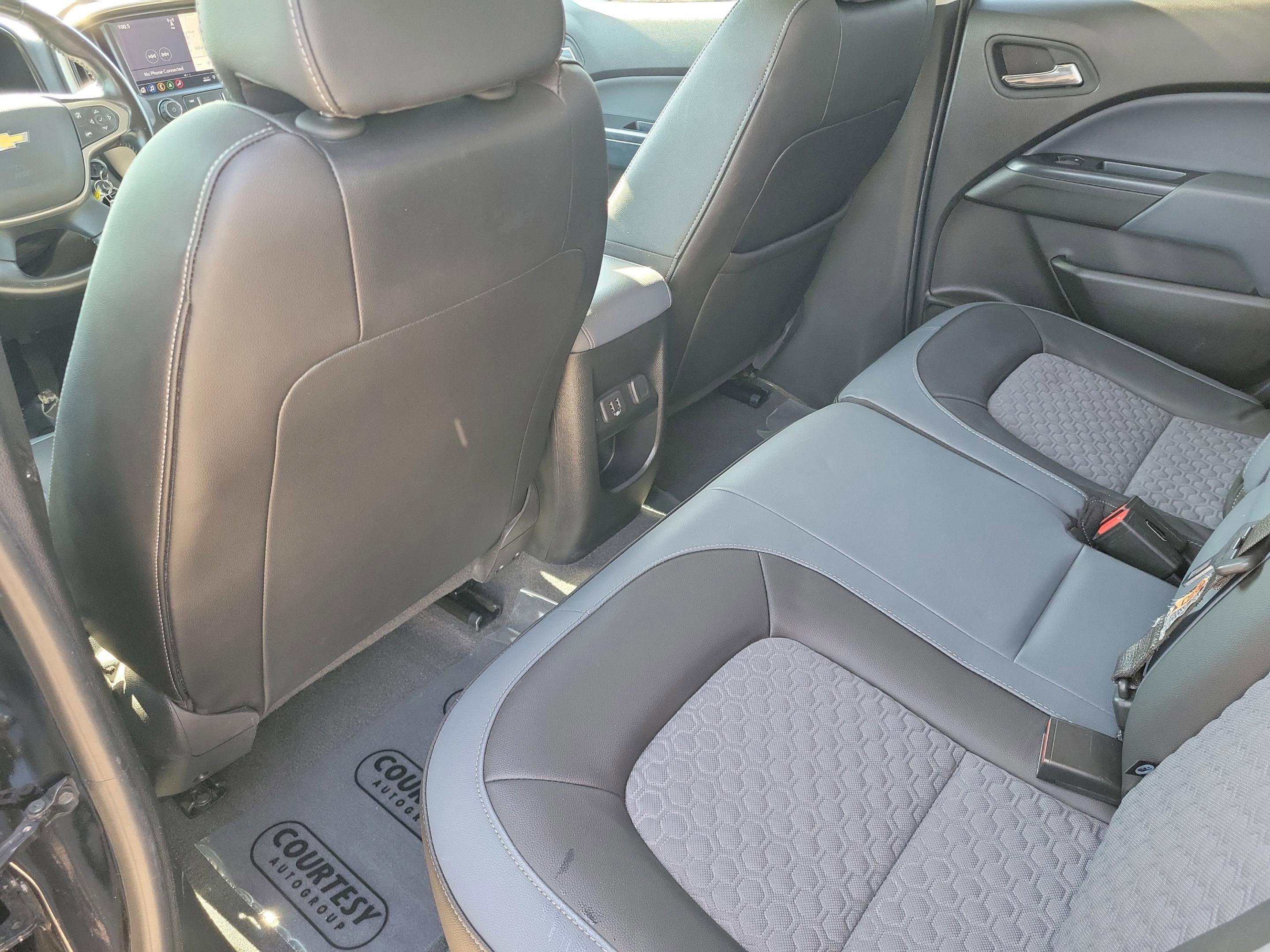 Used 2021 Chevrolet Colorado Z71 w/ Safety Package image 29