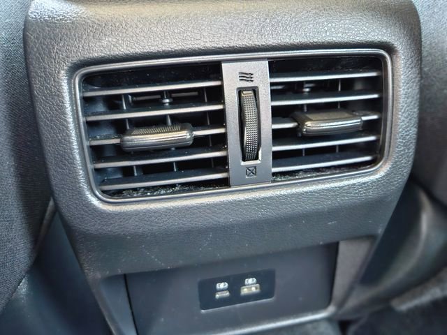 Certified 2023 Nissan Rogue SV image 29