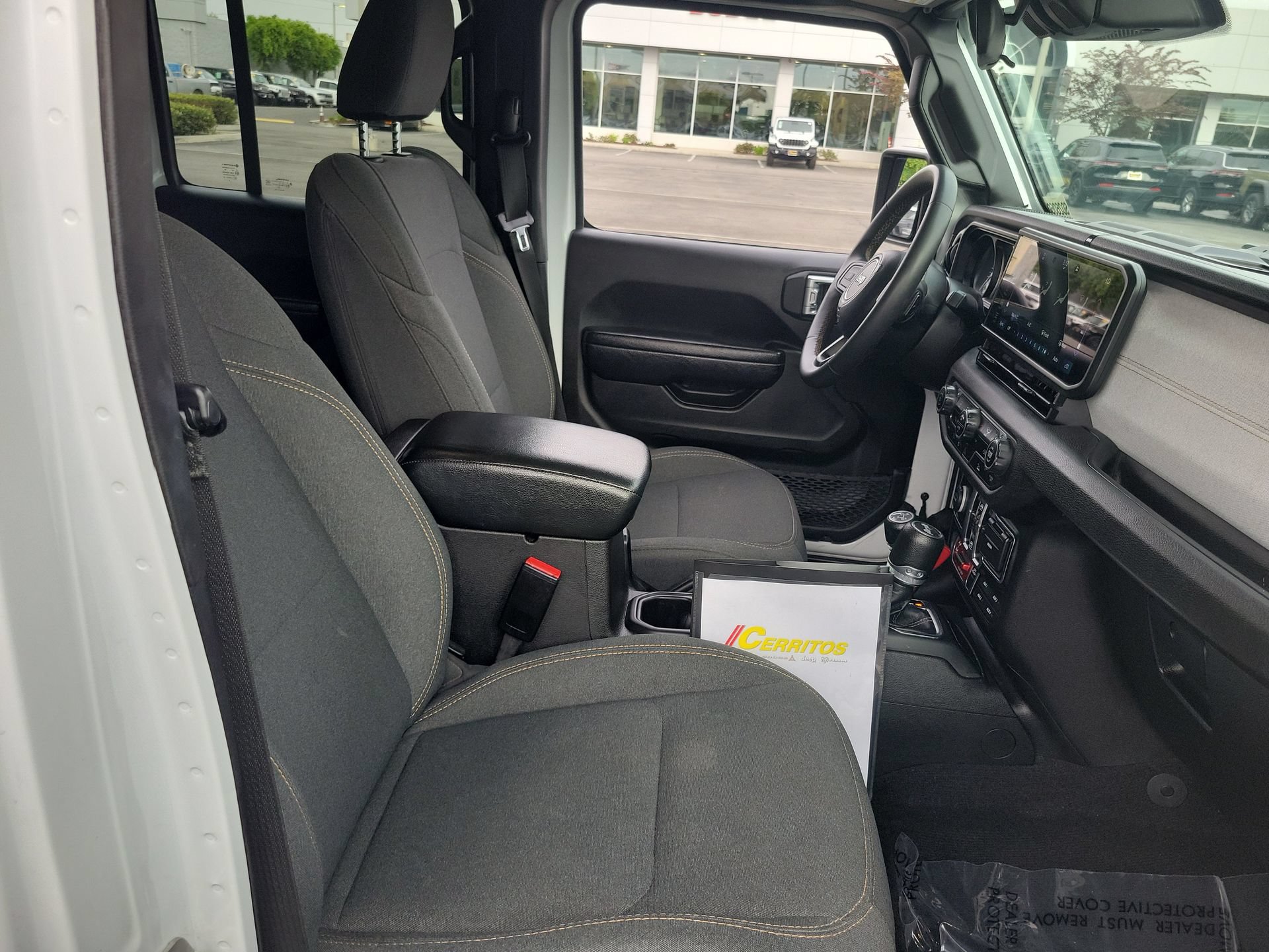 Certified 2024 Jeep Wrangler Unlimited AWD/4WD image 20