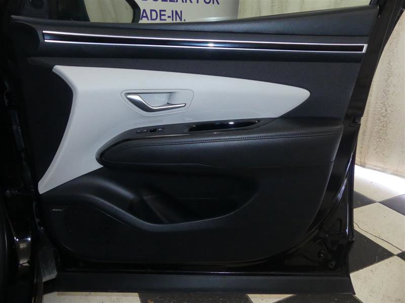 Used 2024 Hyundai Tucson Limited image 27