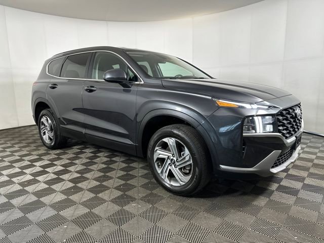 Used 2023 Hyundai Santa Fe SE video 2
