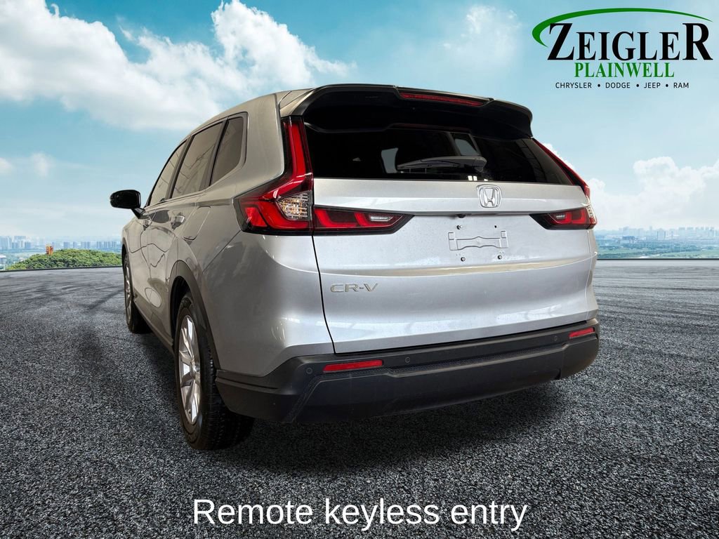Used 2025 Honda CR-V EX-L image 4