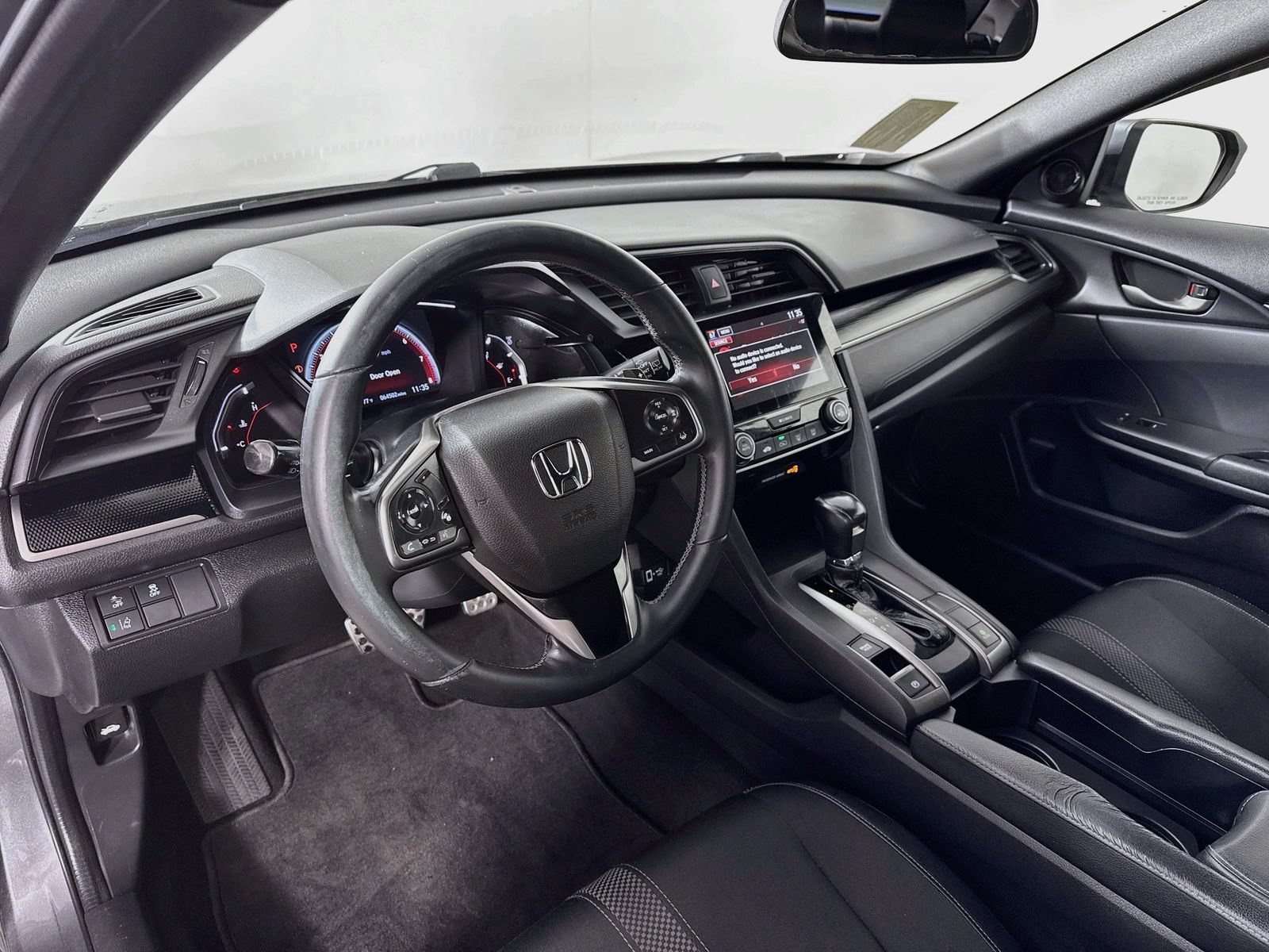 Used 2020 Honda Civic Sport image 9