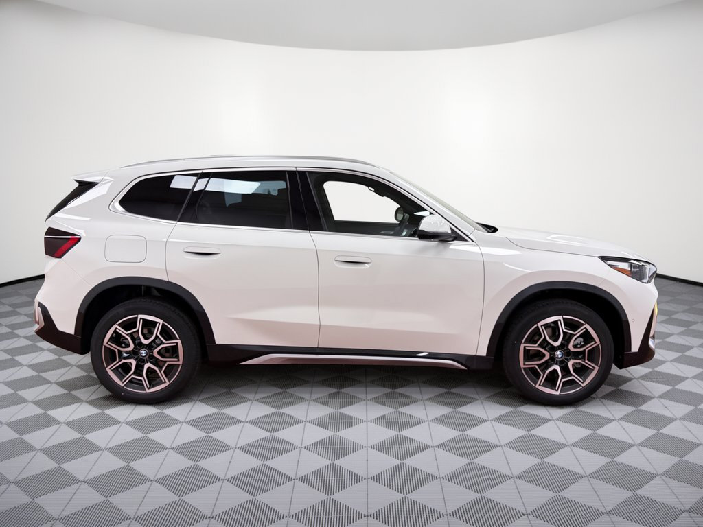Used 2026 BMW X1 xDrive28i w/ Convenience Package AWD/4WD image 10