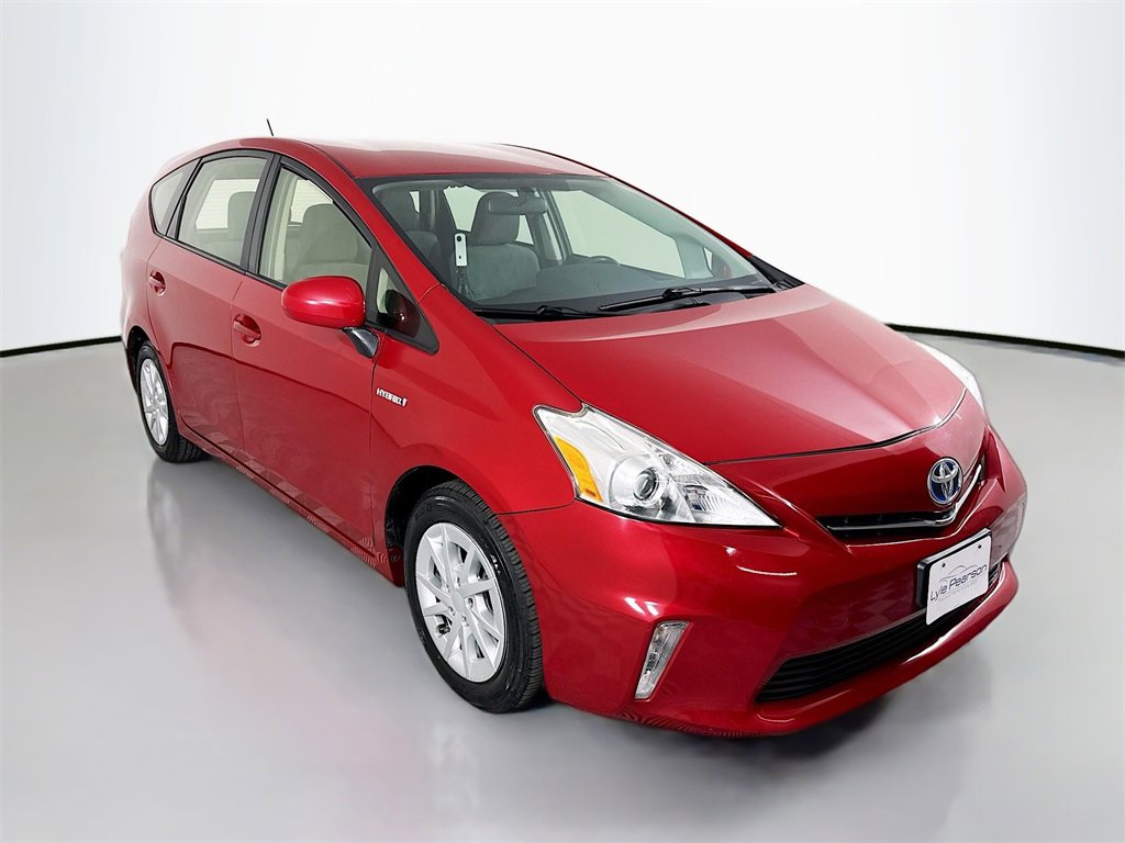 Used 2013 Toyota Prius V Five image 7