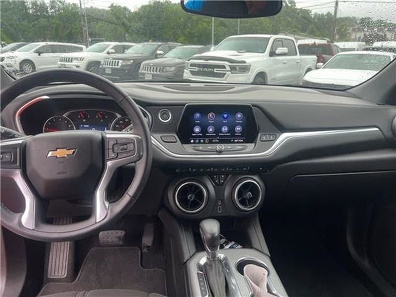Used 2019 Chevrolet Blazer LT AWD/4WD image 36