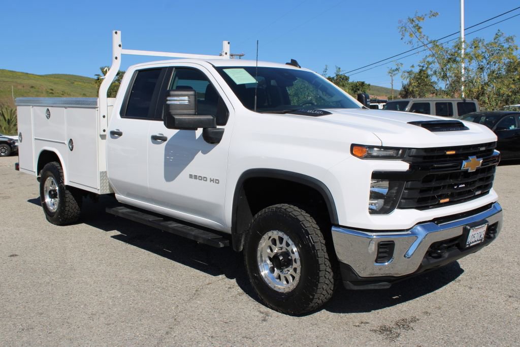Used 2024 Chevrolet Silverado 2500 W/T w/ WT Convenience Package image 3