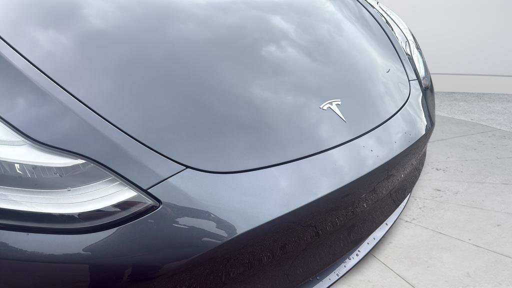 Used 2021 Tesla Model Y Long Range AWD/4WD image 22