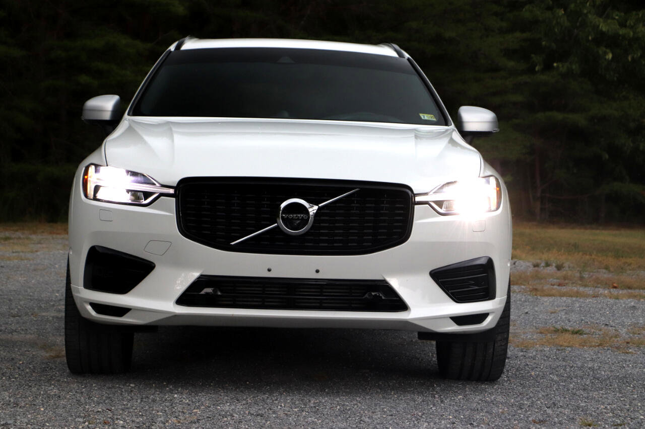 Used 2018 Volvo XC60 T8 R-Design w/ Convenience Package image 37