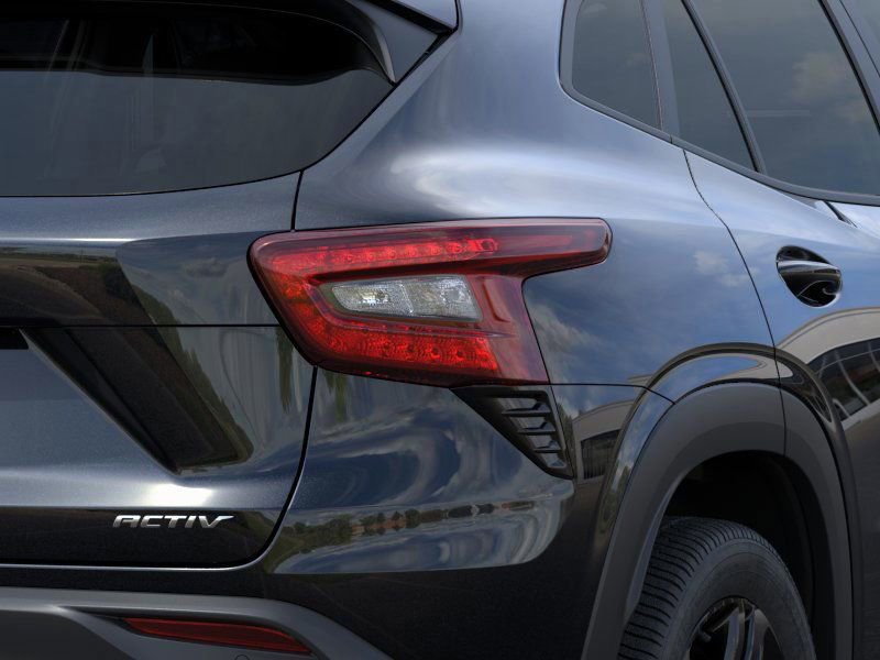 New 2026 Chevrolet Trax ACTIV w/ Sunroof Package FWD image 12