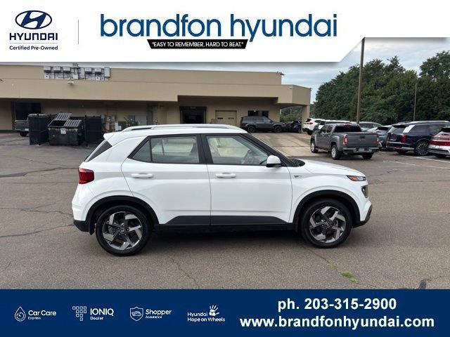 Certified 2023 Hyundai Venue SEL FWD image 7