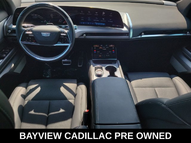 Certified 2026 Cadillac Vistiq Sport AWD/4WD image 15