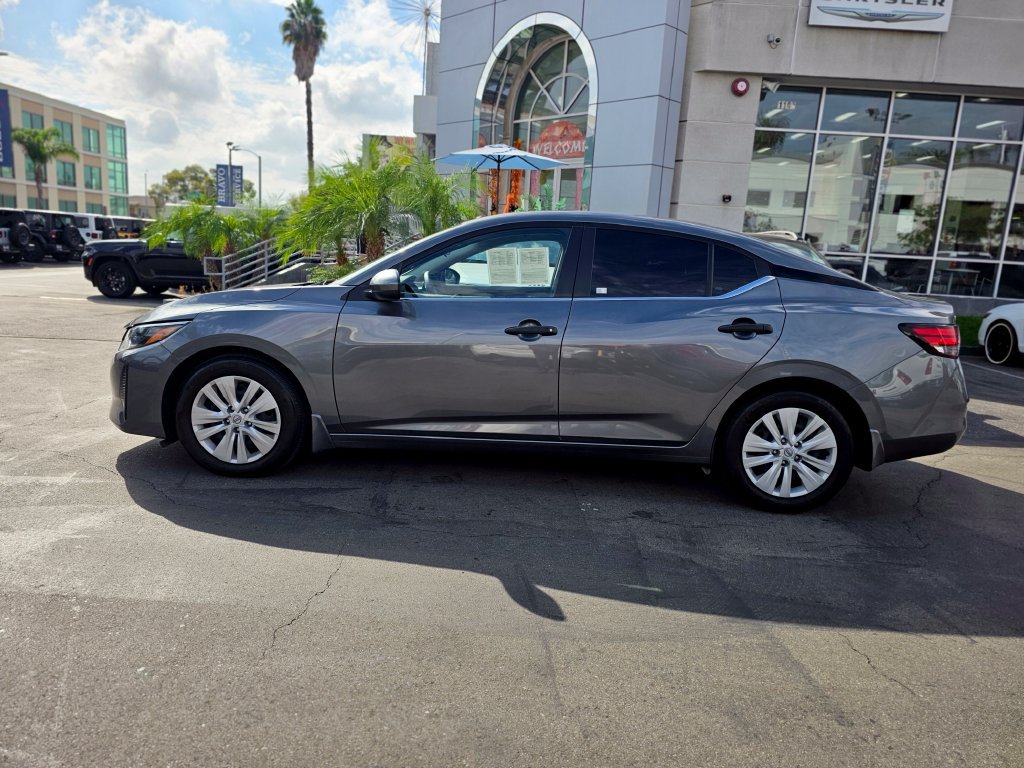 Used 2025 Nissan Sentra S FWD image 6
