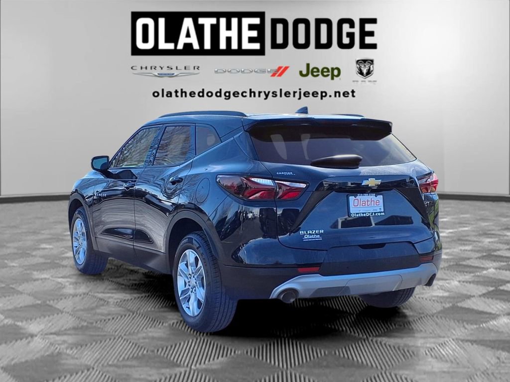 Used 2022 Chevrolet Blazer LT image 3