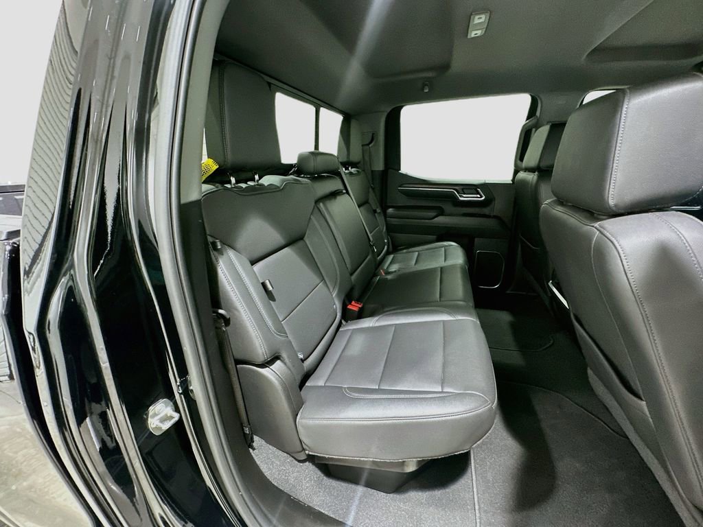 Used 2024 GMC Sierra 1500 SLT RWD image 28